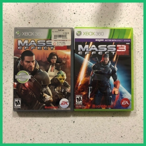 🎮 Xbox 360 Mass Effect Video Game Bundle - Picture 1 of 3